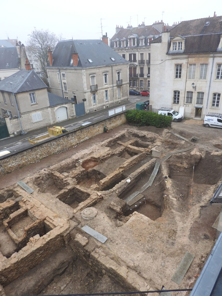 Des Vestiges Du Xii Me Si Cle Retrouv S Dijon