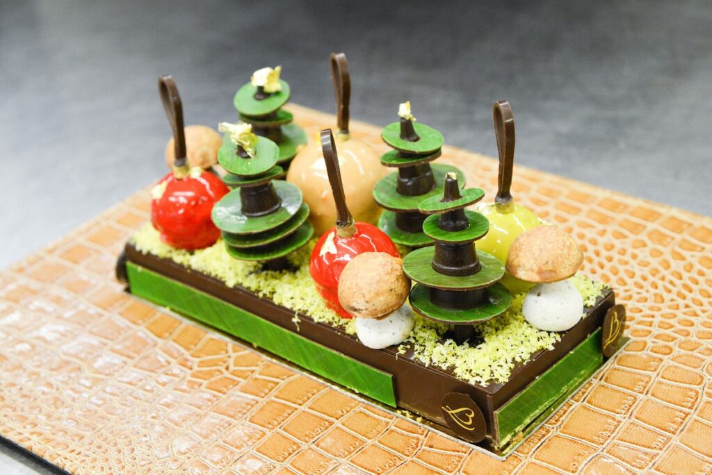 Forêt du Morvan : la bûche de Noël du Relais Bernard Loiseau