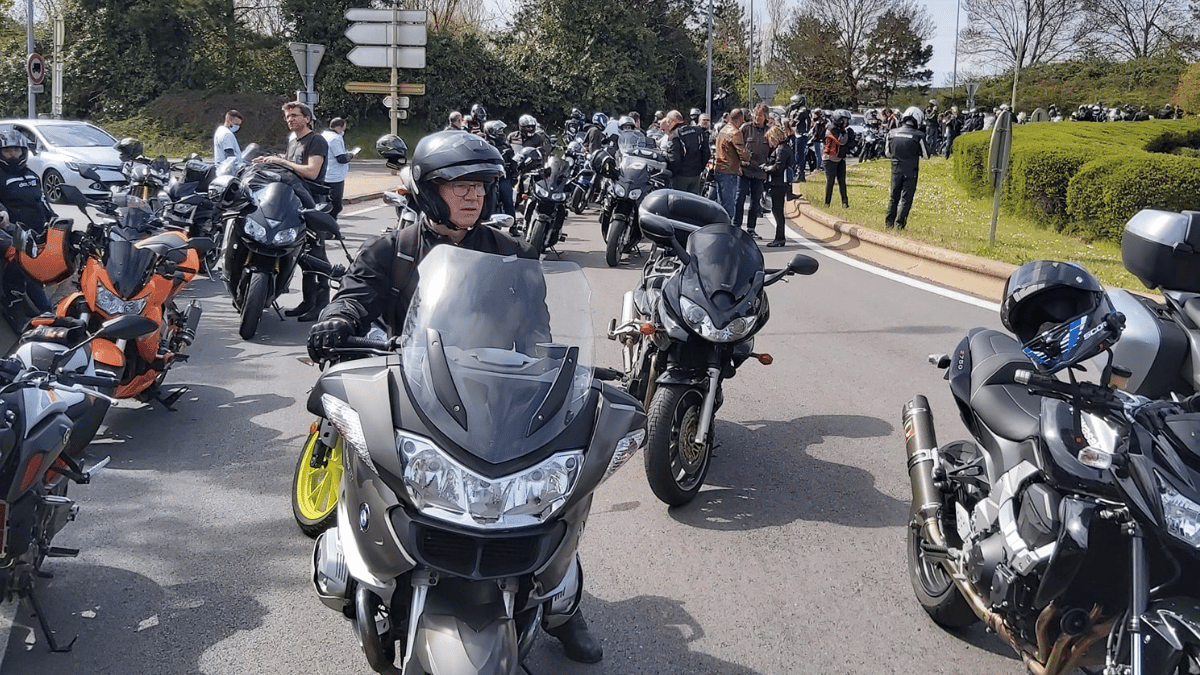 Les motards ont défilé à Dijon et un peu partout en France