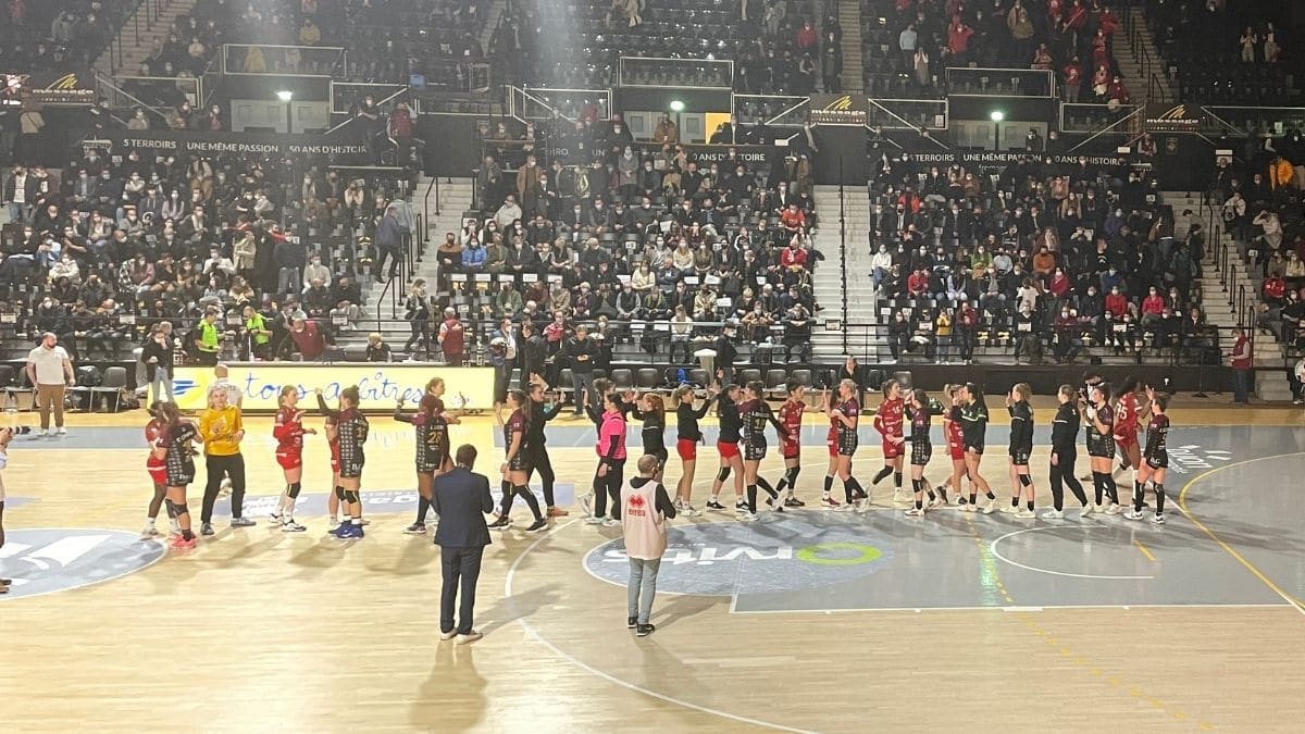 10ème journée de championnat de D1 féminine de handball : la JDA Dijon perd sont derby... de 2 petits points