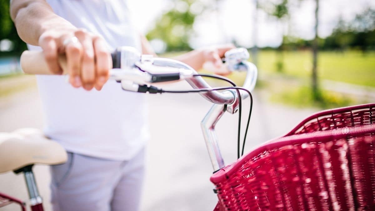 La Ville de Saint-Apollinaire propose 5 balades à vélo électrique pour s'y familiariser, aux côtés d'un accompagnateur diplômé.