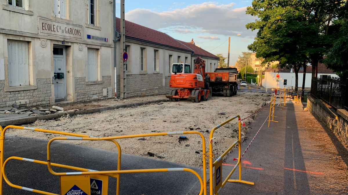 Des travaux pour désimperméabiliser la rue de Rouen