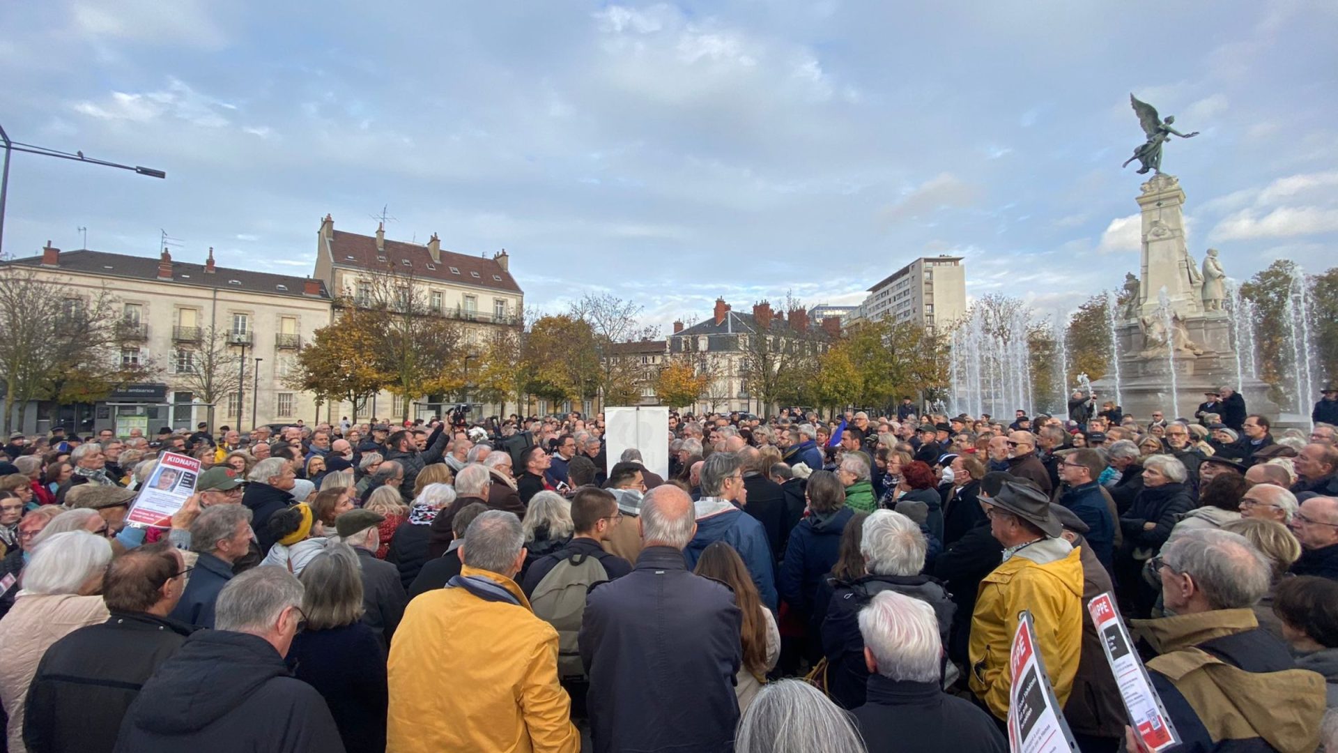 400 citoyens réunis à Dijon contre l'antisémitisme et le racisme