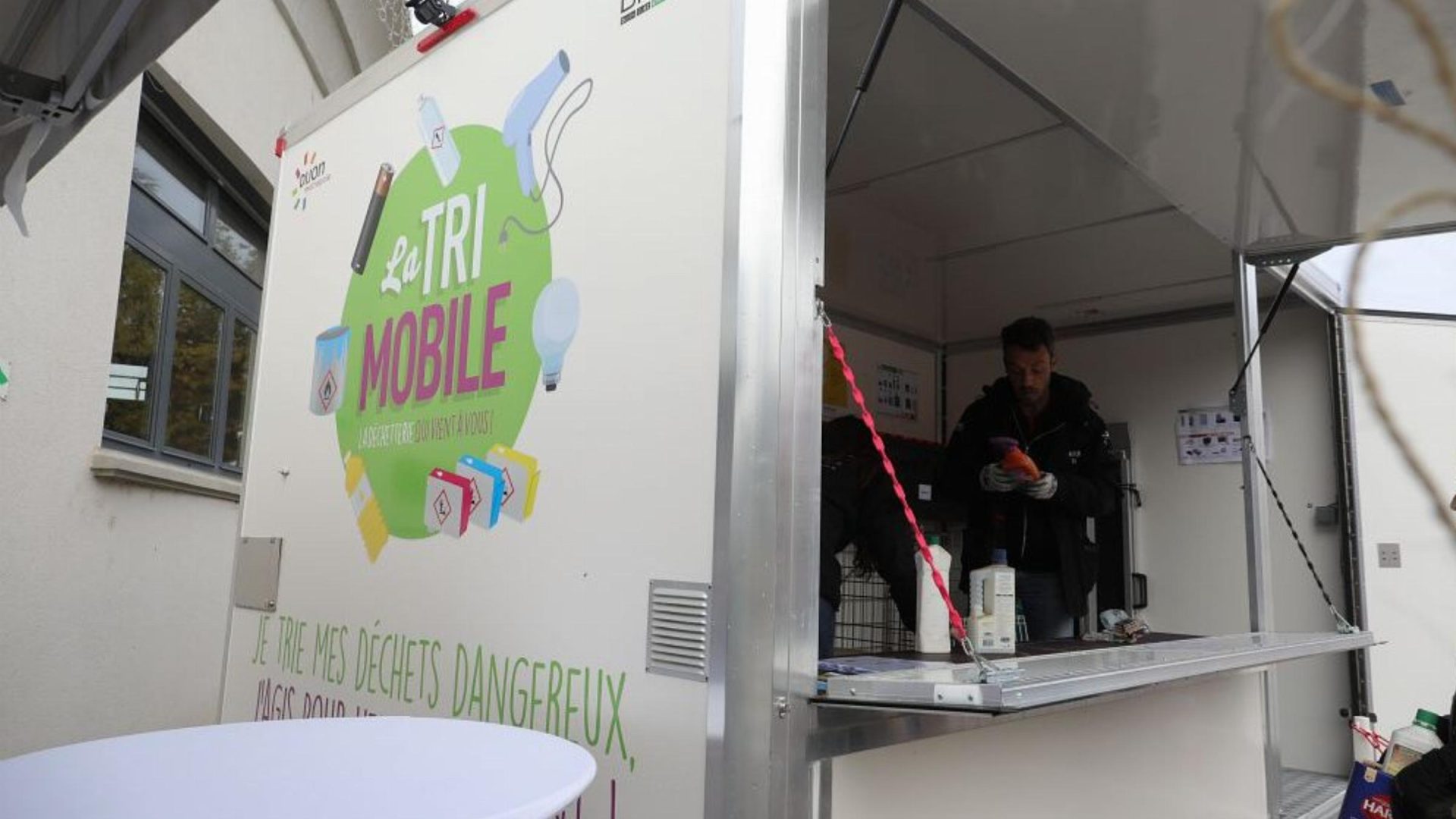 La Tri mobile : la solution pour vous déchets dangereux en ville.