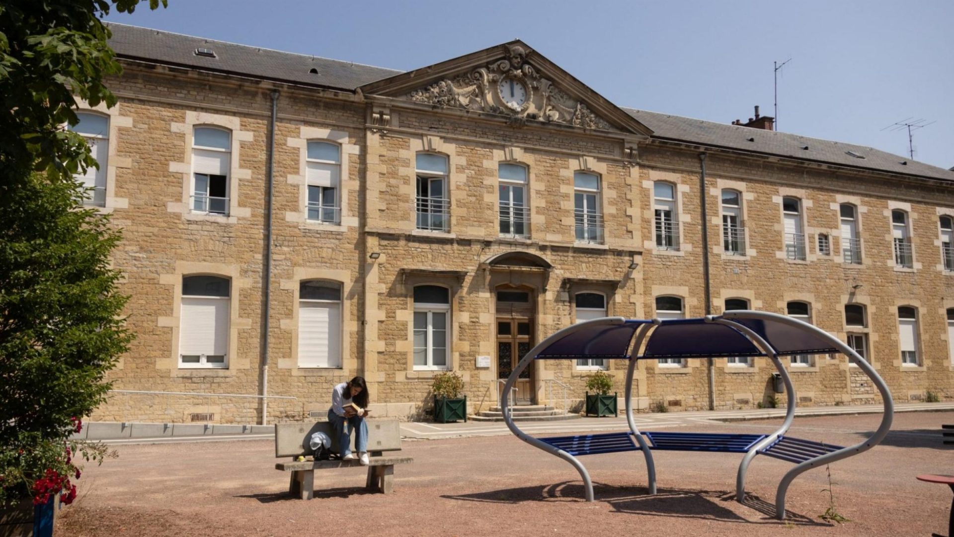 Dijon à travers le temps - Le lycée Hippolyte Fontaine