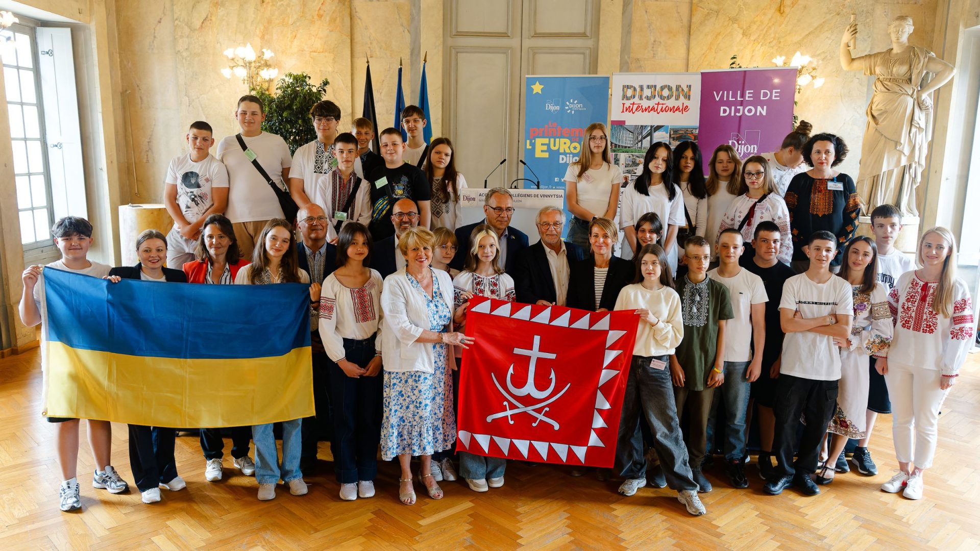 Dijon accueille une classe de 26 élèves Ukrainiens