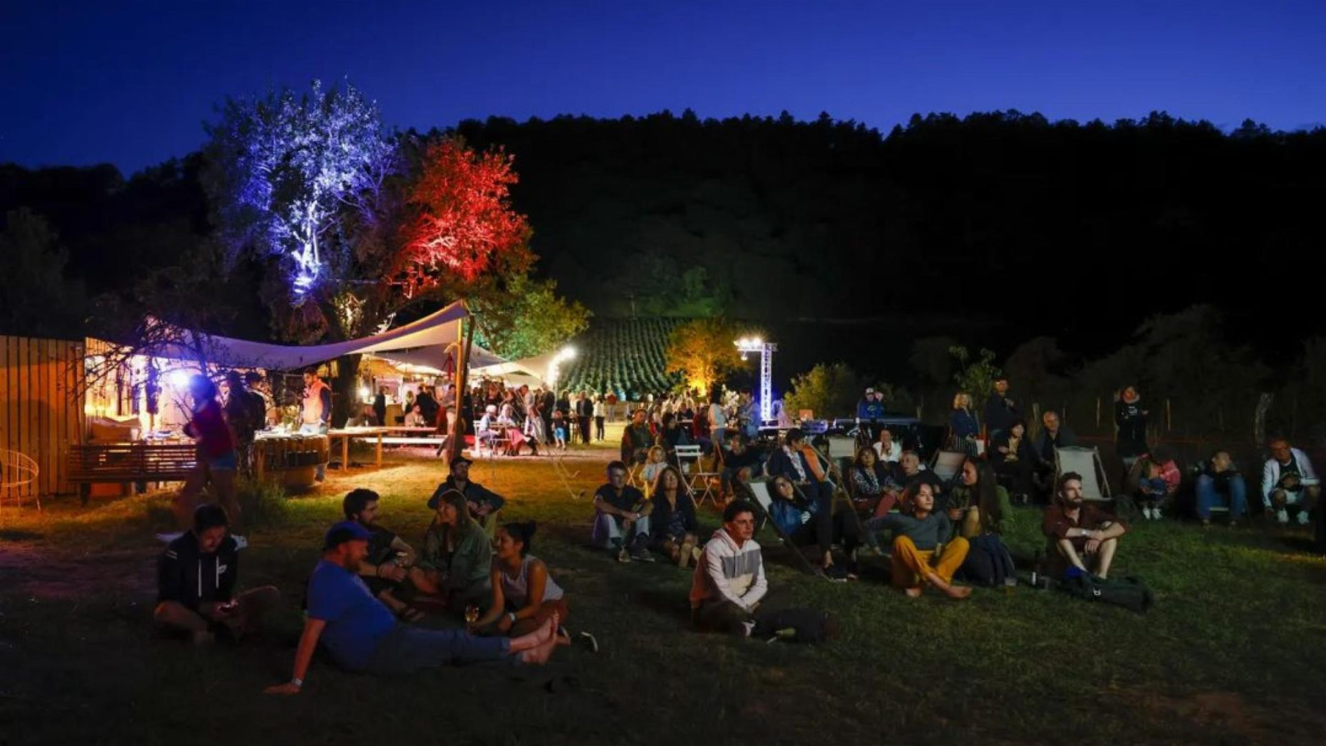 Art, musique et gastronomie : réveillez vos sens au festival Volcan de Nuits 2024