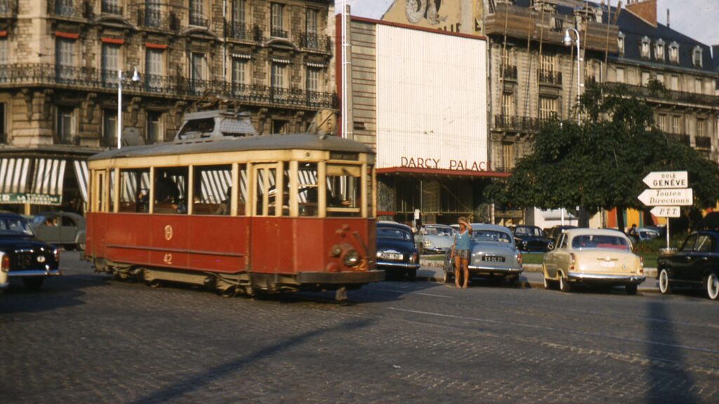 Dijon à travers le temps - Le réseau STRD