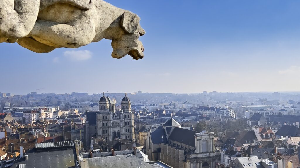 Vue du patrimoine de Dijon depuis la Tour Philippe Le Bon