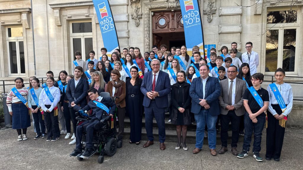 La Côte-d'Or a de nouveaux conseillers départementaux jeunes