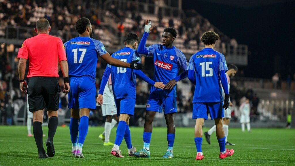 Chambéry-DFCO (0-2) : Le DFCO se qualifie pour les 32e de finale de Coupe de France