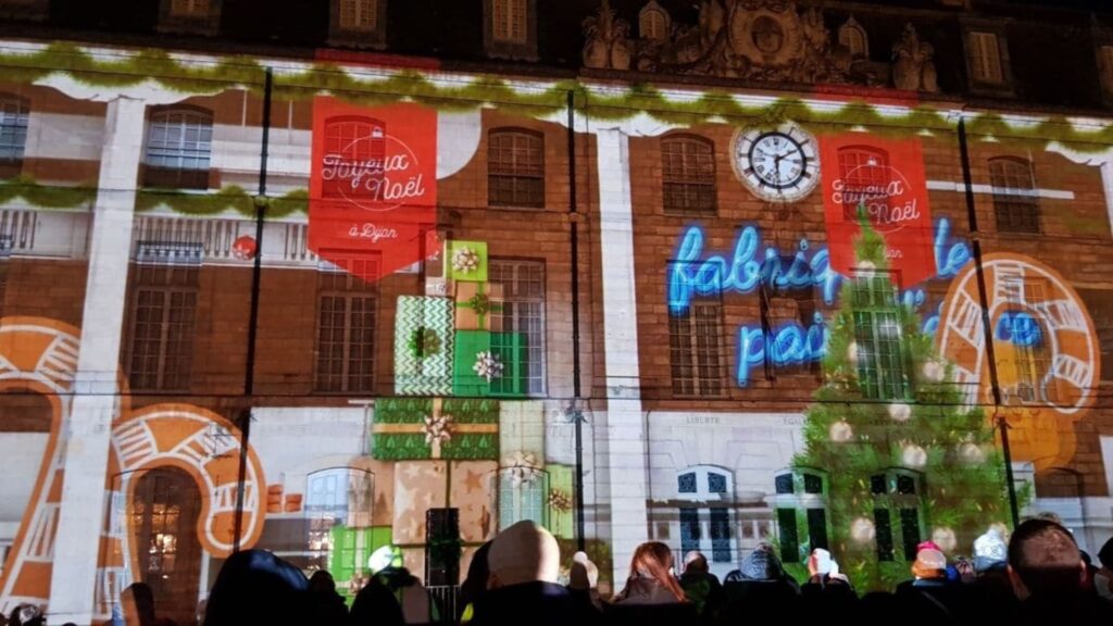 Noël. Son et lumière au Palais des Ducs pour un spectacle monumental !