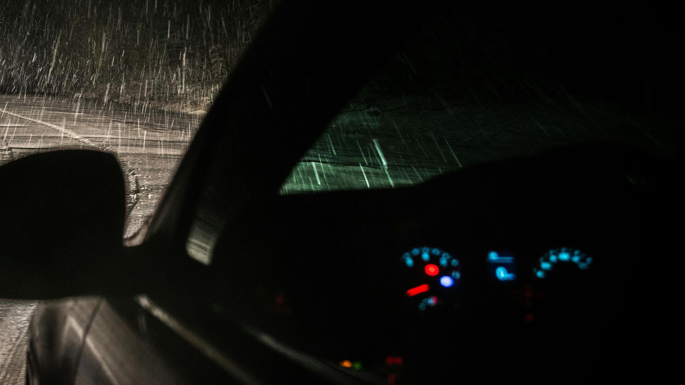 Pluies verglaçantes. Un mort et une trentaine de blessés en Côte-d'Or