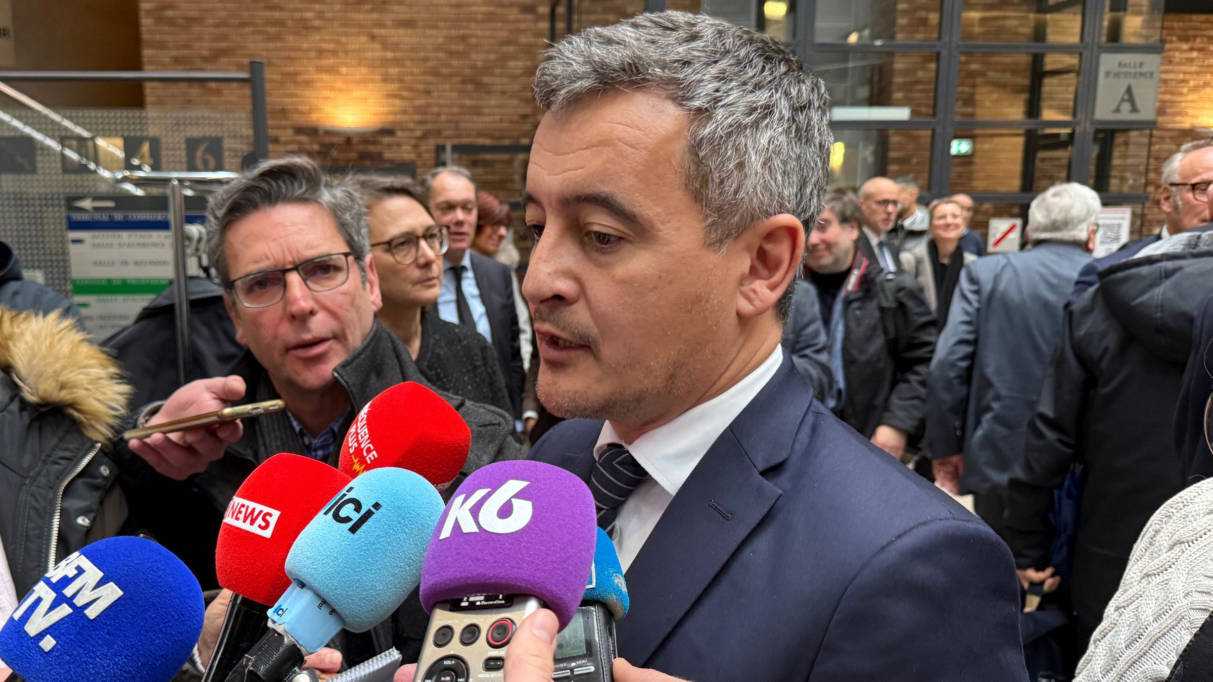 Gérald Darmanin en visite à Dijon : "Nous devons faire évoluer notre droit pour lutter contre le narcotrafic"
