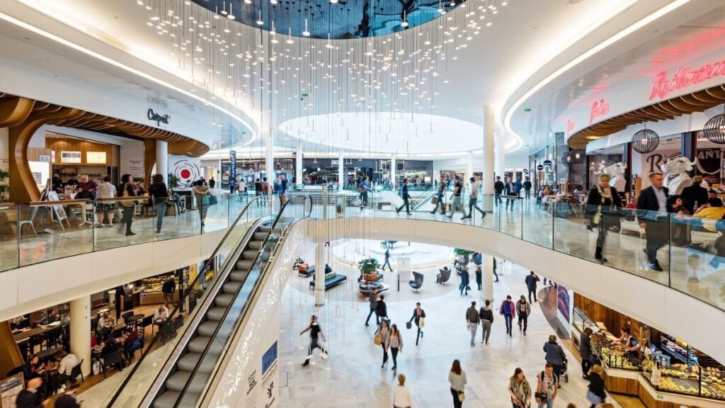 Toison d'Or. Le magasin Go Sport liquide ses stocks avant sa fermeture définitive