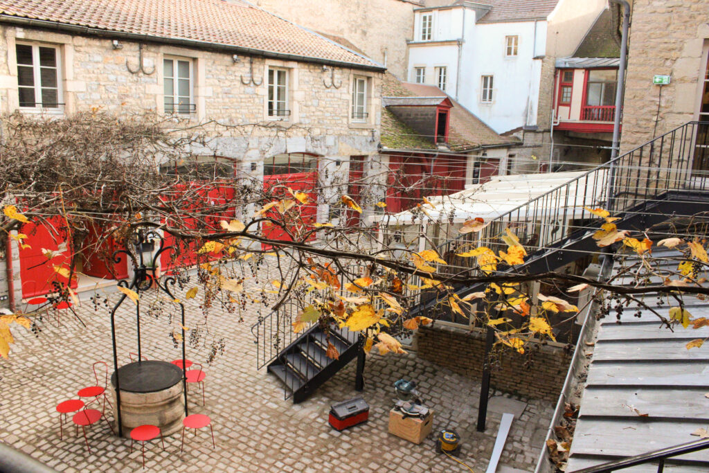 Le Mustard Hostel va ouvrir ses portes : l’hospitalité réinventée