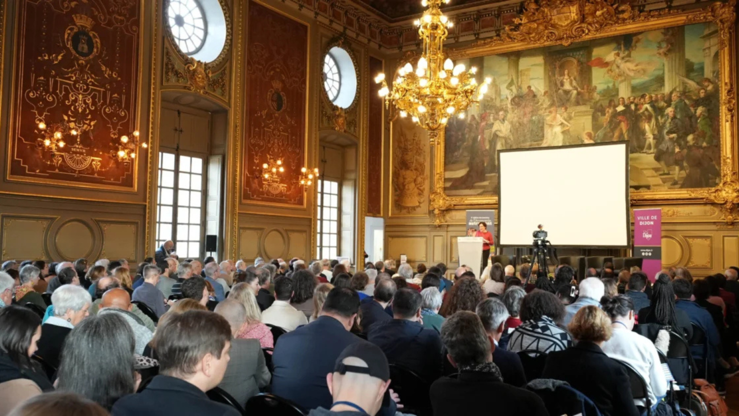 Les Journées de l’Économie Autrement font leur retour à Dijon pour une 10ème édition : deux jours gratuits de débats et rencontres pour mieux comprendre les enjeux économiques, sociaux et environnementaux d’aujourd’hui et de demain.