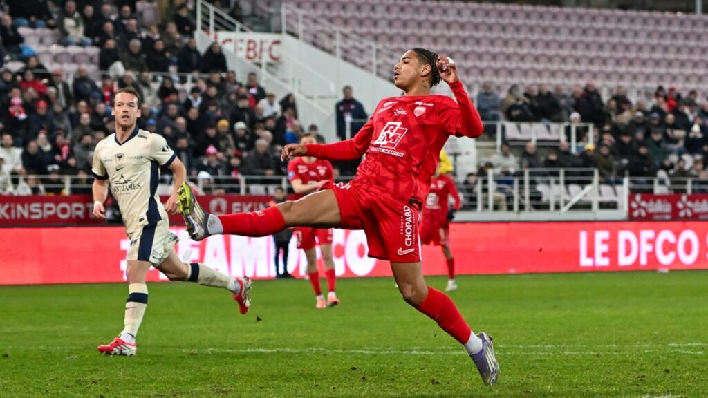 Un scénario fou au Gaston-Gérard : le DFCO arrache un nul frustrant face à Caen (3-3)