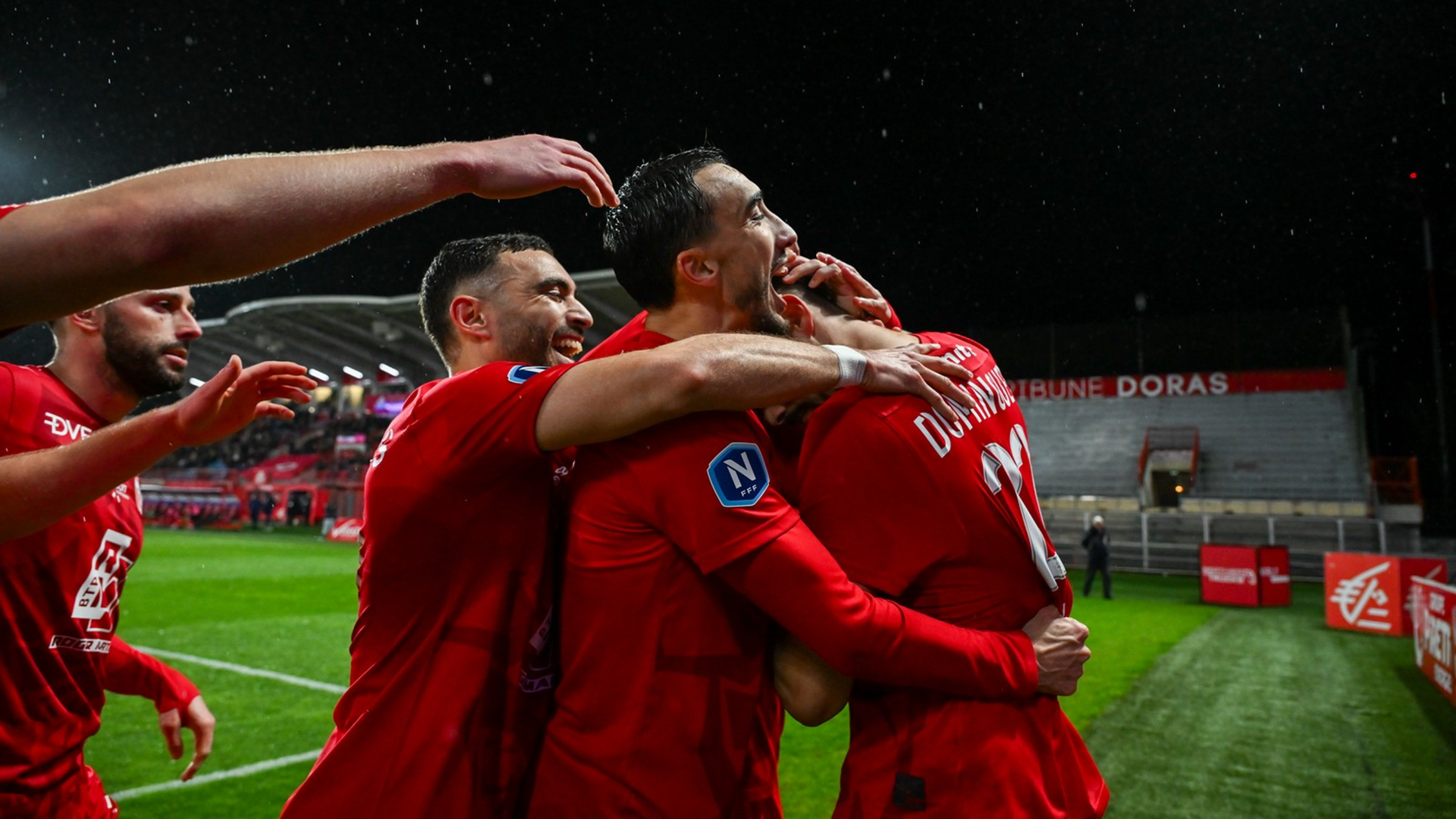 Le DFCO reçoit Versailles pour consolider sa première place