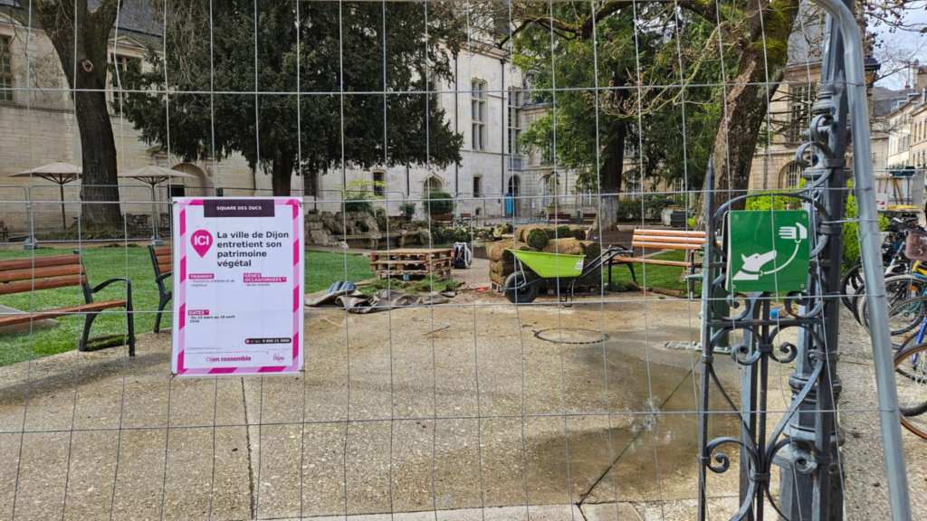 Fermeture temporaire du square des Ducs