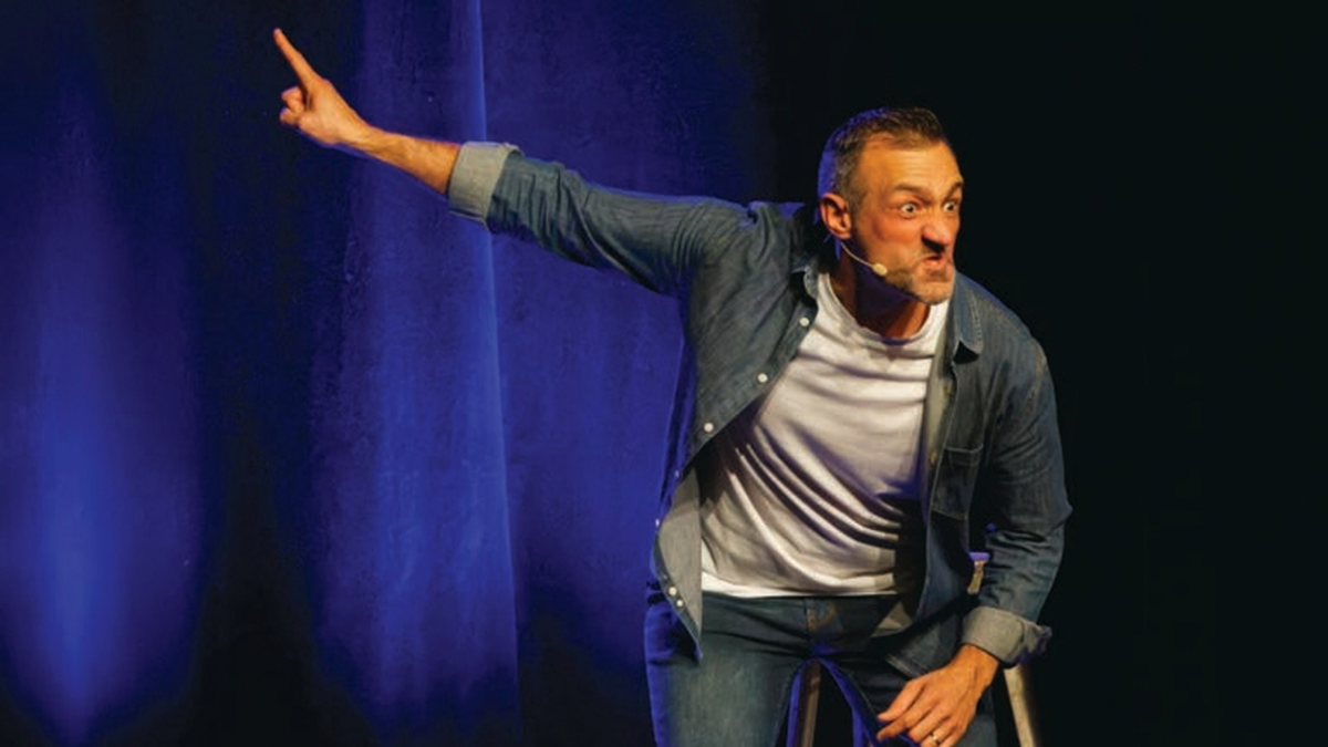 #Daron : un spectacle drôle sur le choc des générations