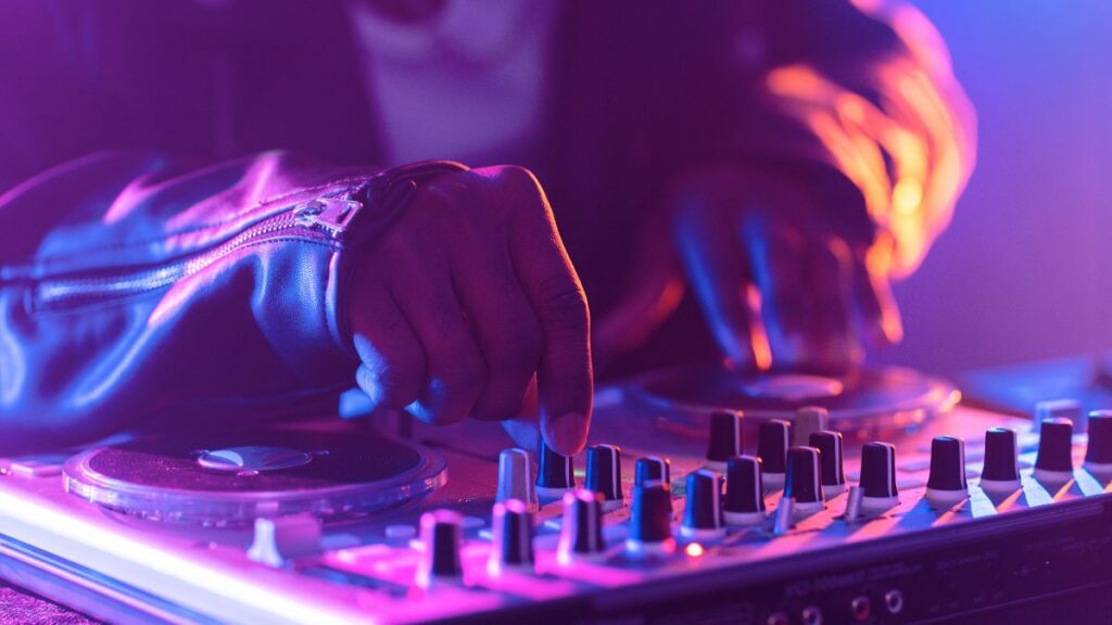 Serious Grooves fait son grand retour en open air chez Monsieur Moutarde