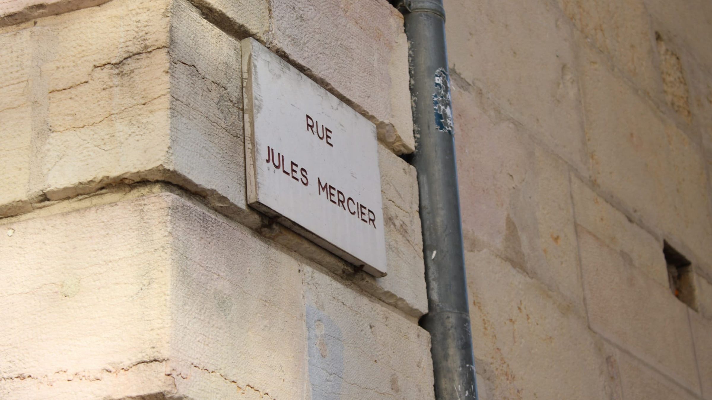 Le tea time s’invite rue Jules-Mercier avec une nouvelle adresse