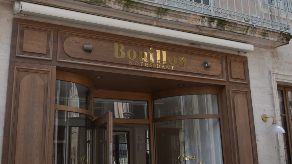 Le Bouillon Notre-Dame rouvre ses portes après plusieurs semaines de travaux