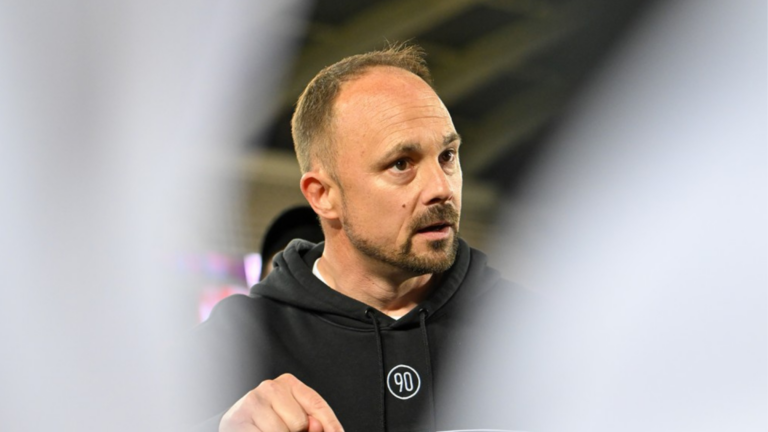 L’entraîneur du DFCO prolongé jusqu’en 2028