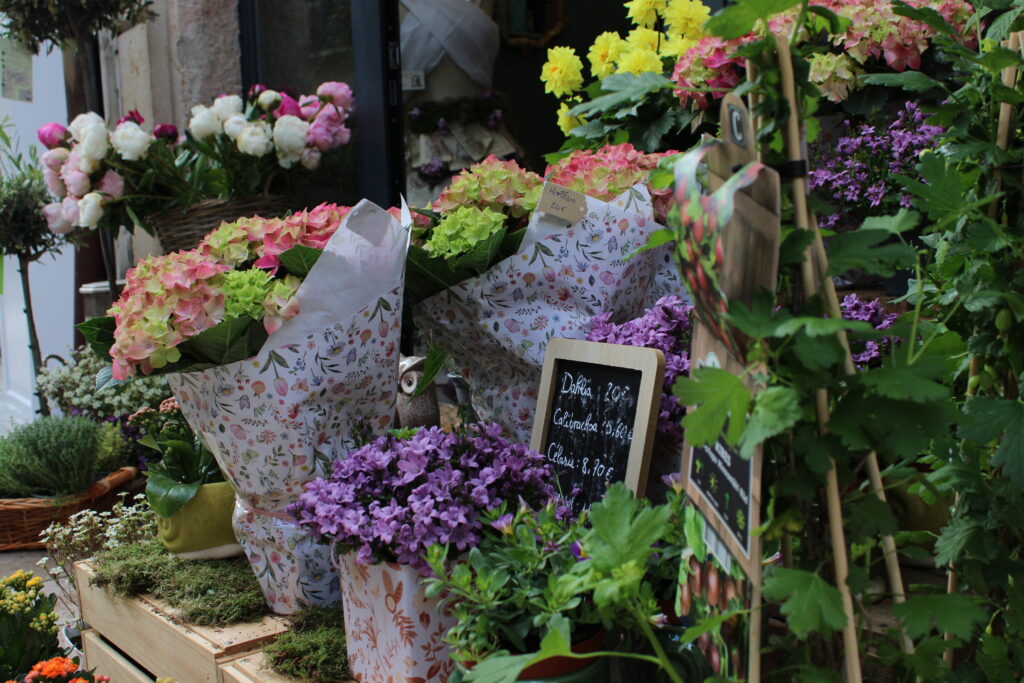 Créez un bouquet unique chez « La Passeuse de Rêves »