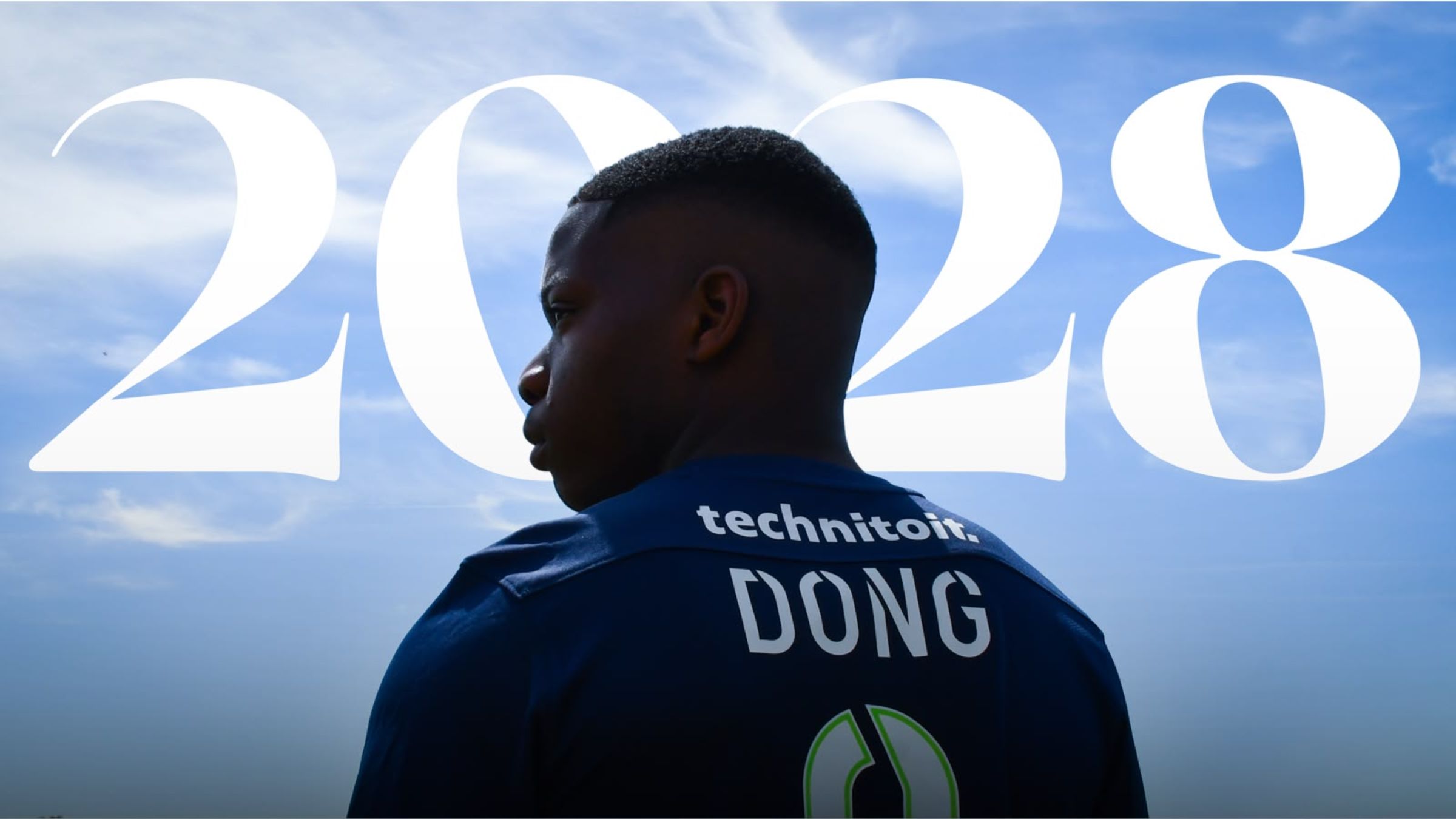 DFCO : Le jeune talent Tyris Dong passe professionnel jusqu'en 2028