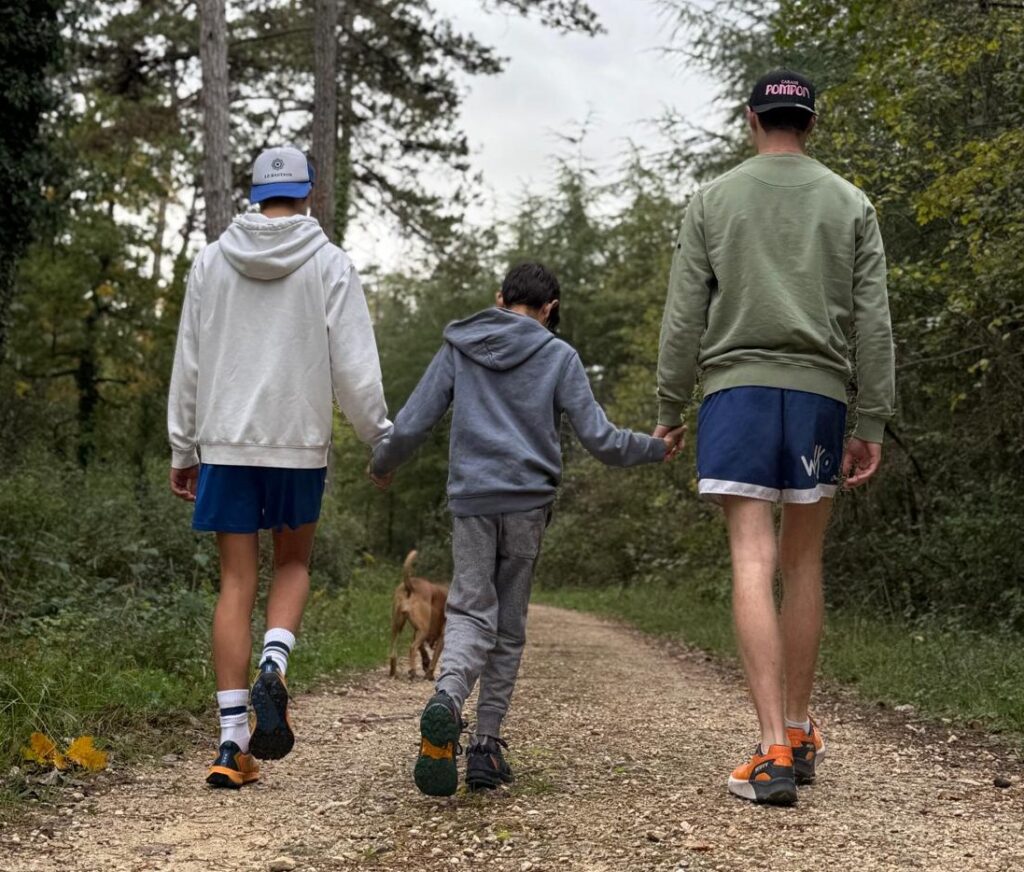 « Aujourd'hui, je ne sais pas où César sera scolarisé l'an prochain » : le combat d'une mère pour son fils handicapé