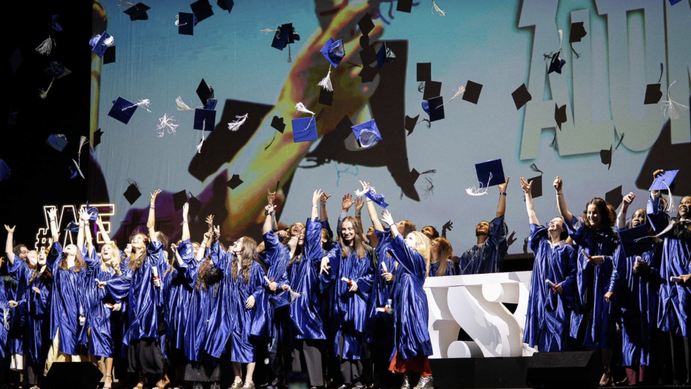 3 000 personnes au Zénith pour la 125e remise des diplômes de BSB