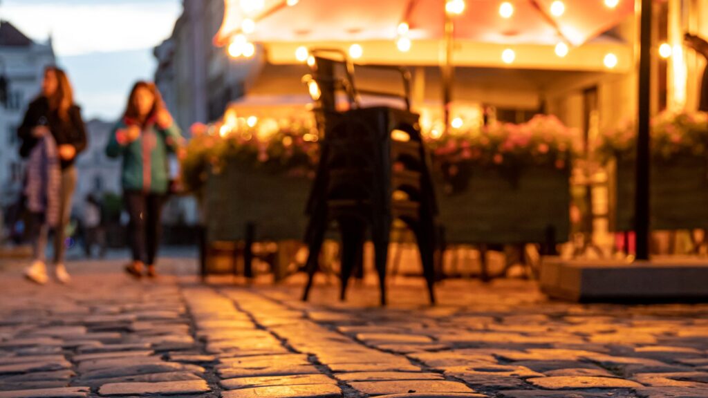 Chevigny-Saint-Sauveur : le marché artisanal nocturne fait son grand retour