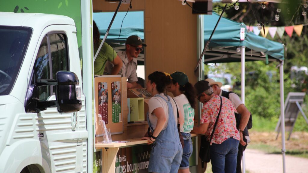 Le Parc national de forêts s'associe au festival du Chien à Plumes